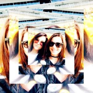 Meet your Posher, Noelle